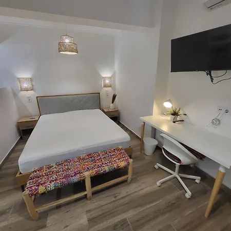 Apartment Now, Acropolis *