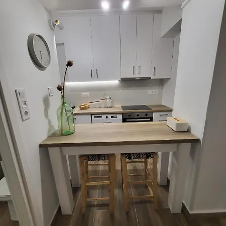 Now, Acropolis Apartment